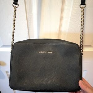 Michael Kors Jet Set crossbody
